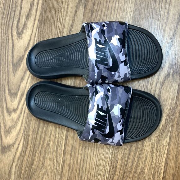 Nike Victori One Camo Print Slide Sandals CN9678-001 Men Size 8 main image 5